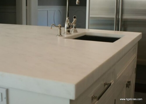 afyon beyaz arcoboleno mermer mutfak tezgahı